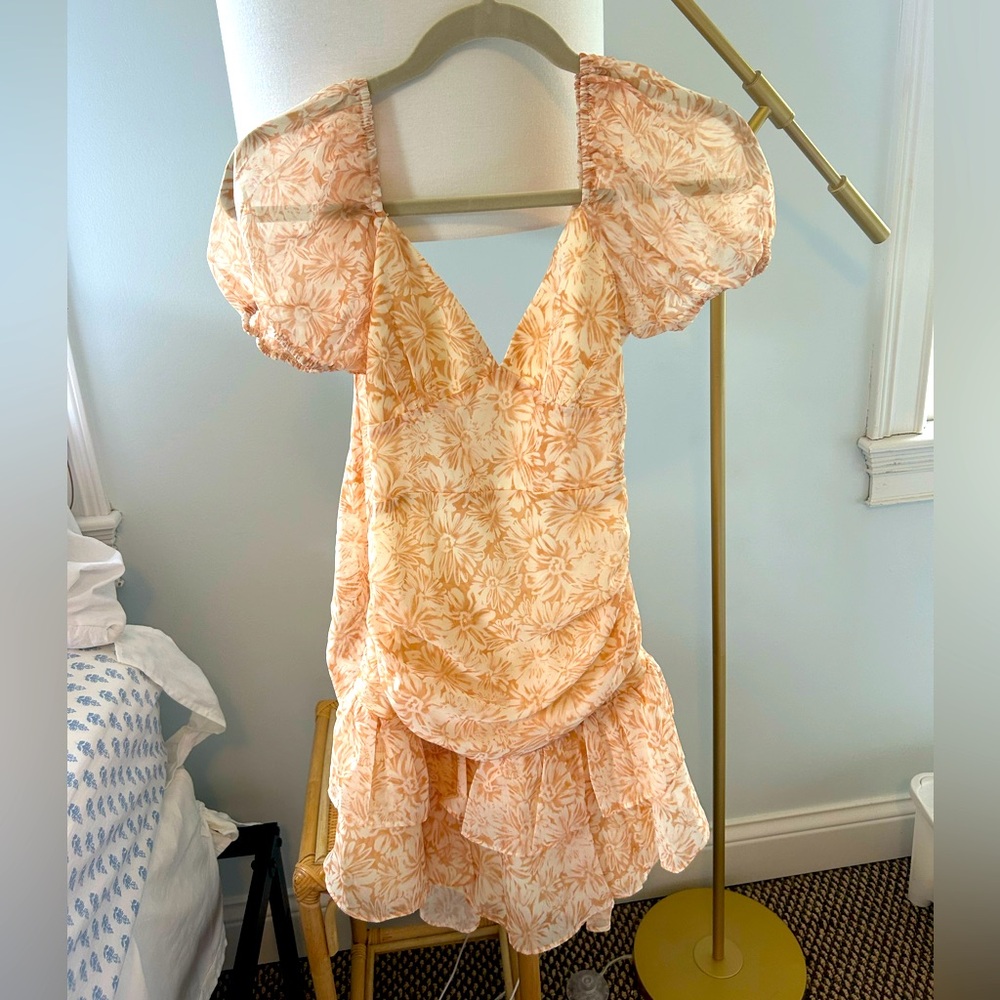 Floral Puff Sleeve Dress in Peach